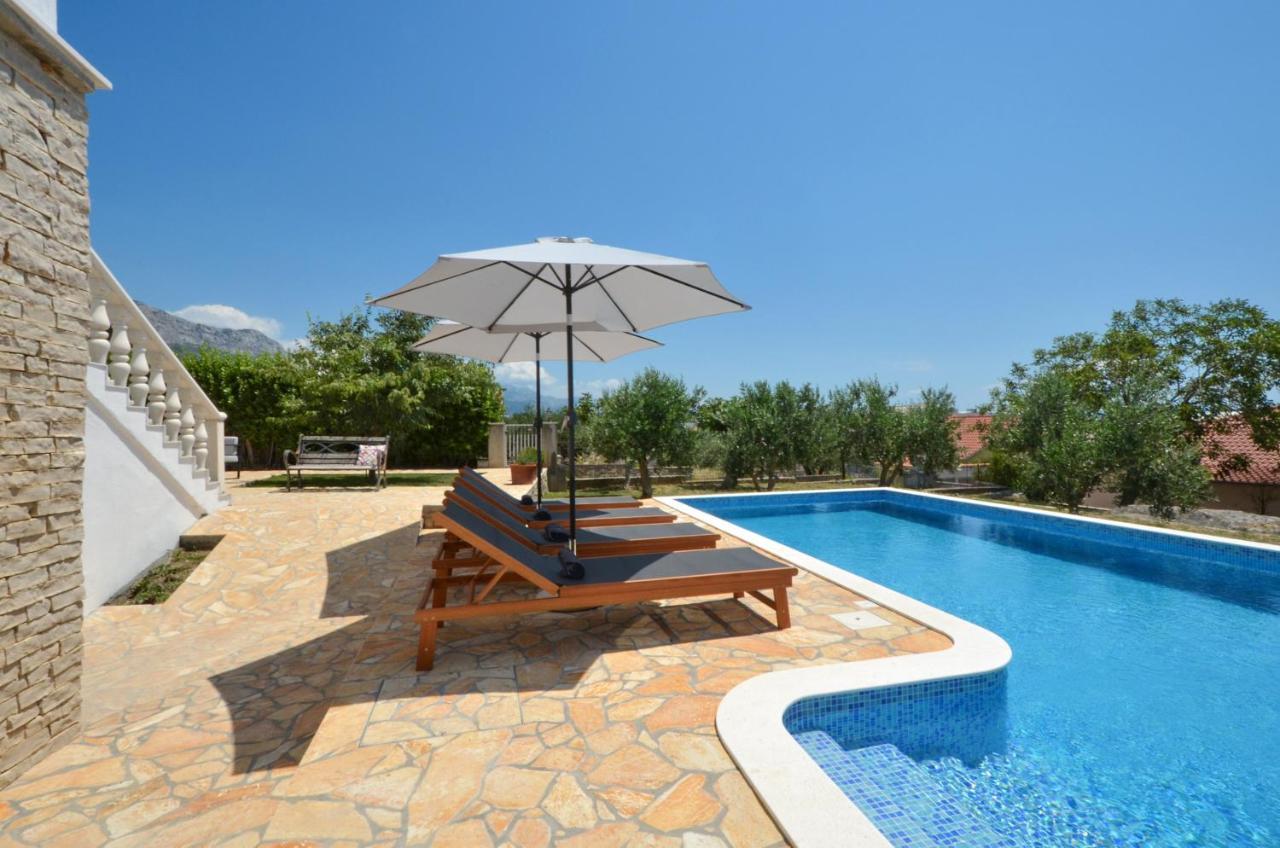 Holiday Home Nevera Kastela Ngoại thất bức ảnh
