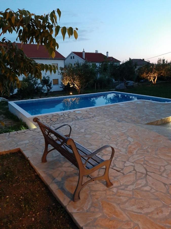 Holiday Home Nevera Kastela Ngoại thất bức ảnh